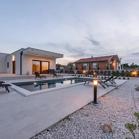 Enija Zadarvillas Villa Nin