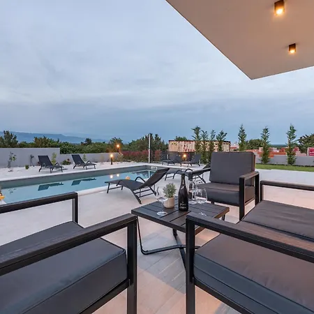 Villa Enija Zadarvillas Nin