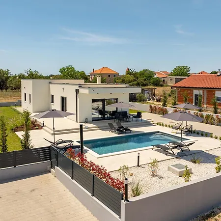Enija Zadarvillas Villa